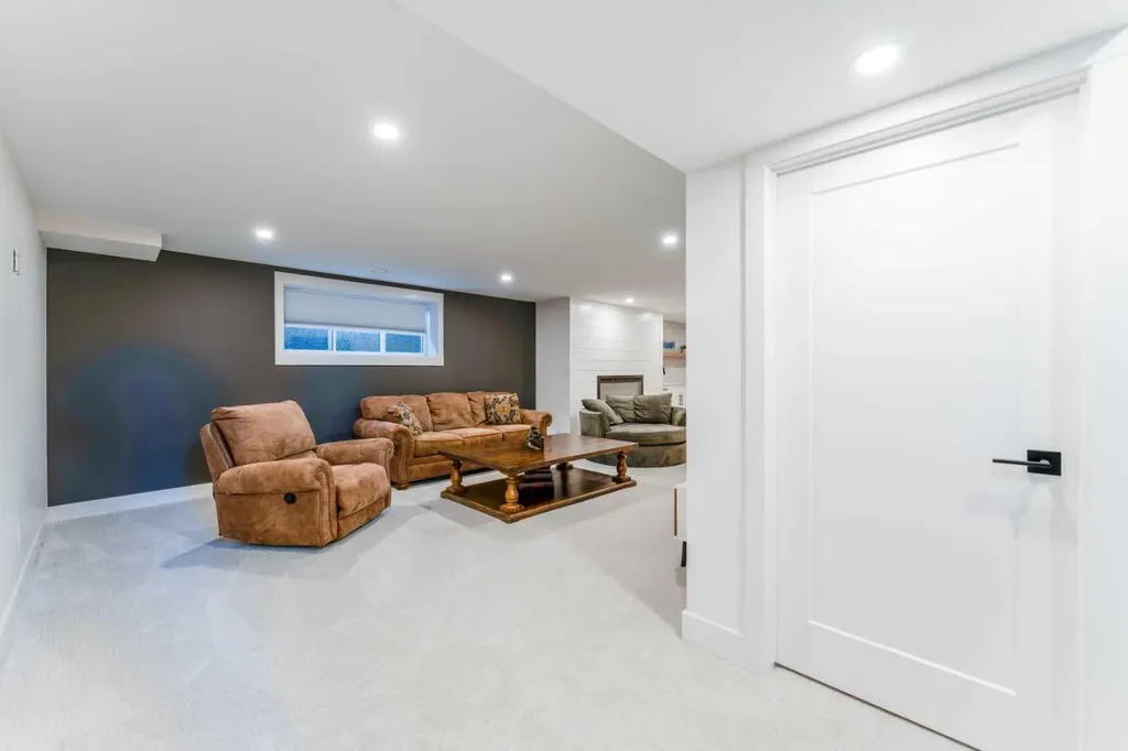 651 Willingdon Boulevard SE Calgary AB T2J 2B3
