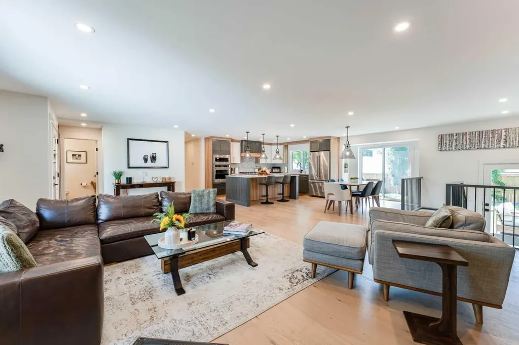 651 Willingdon Boulevard SE Calgary AB T2J 2B3