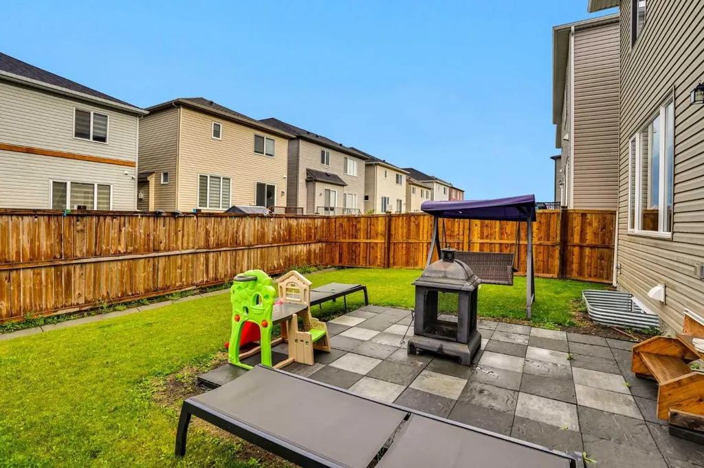 50 Cityside Terrace NE Calgary AB T3N 1E2