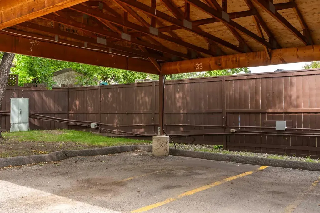 550 Westwood Drive SW Calgary AB T3C3T9