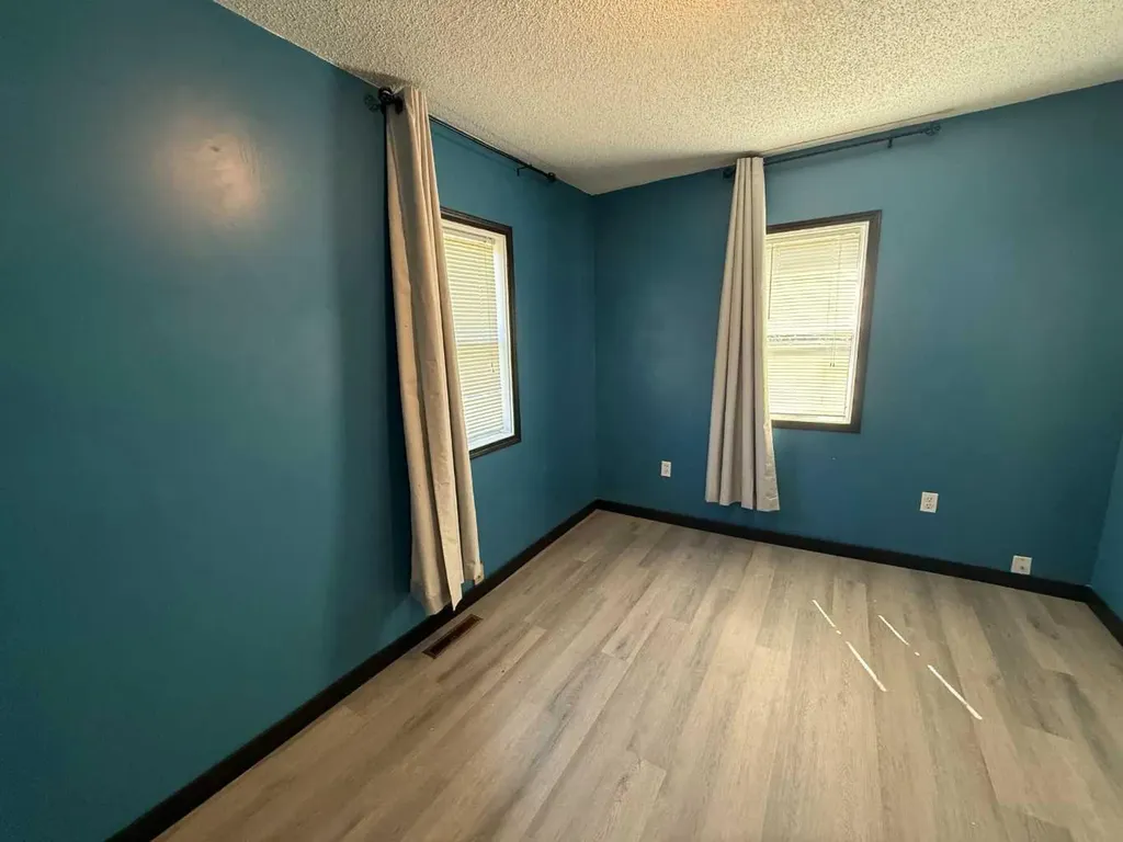10816 107 Avenue Fairview AB T0H 1L0