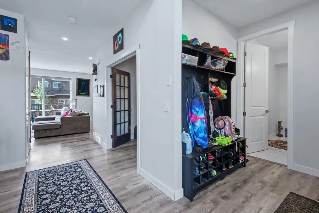 768 Edgefield Crescent Strathmore AB T1P 0H5