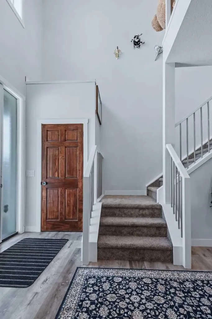 768 Edgefield Crescent Strathmore AB T1P 0H5