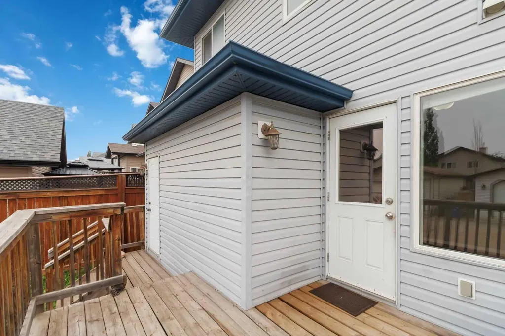 153 Saline Creek Way Fort Mcmurray AB T9K2V5
