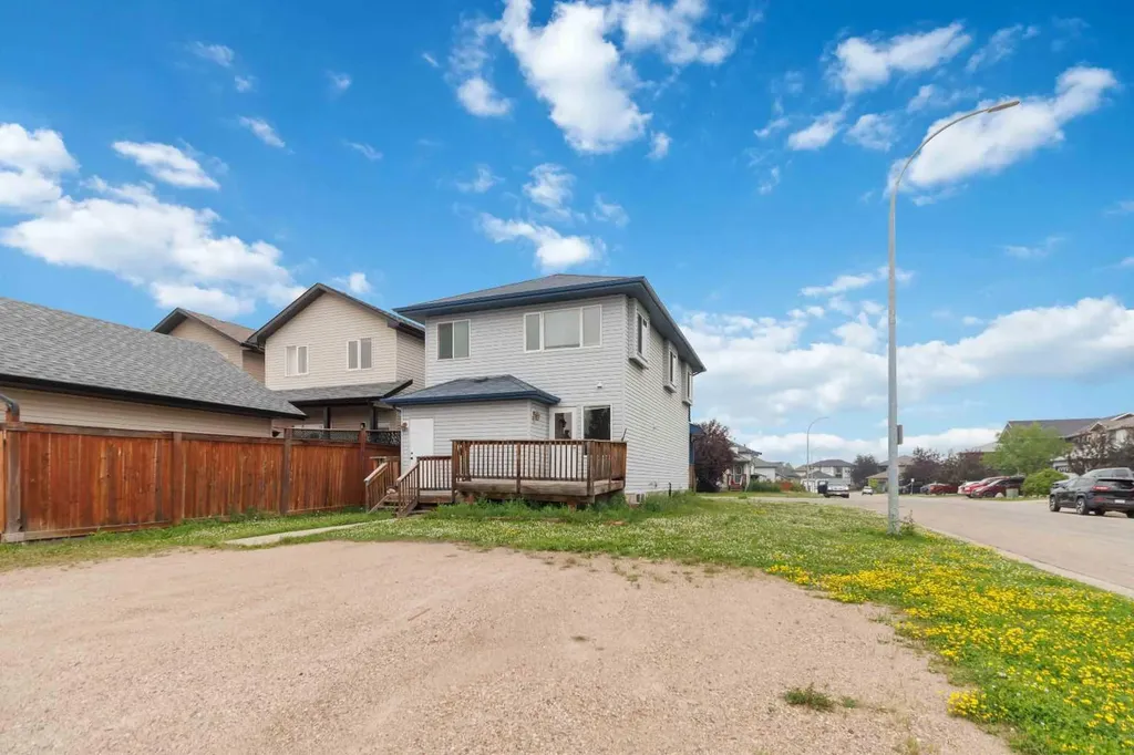 153 Saline Creek Way Fort Mcmurray AB T9K2V5