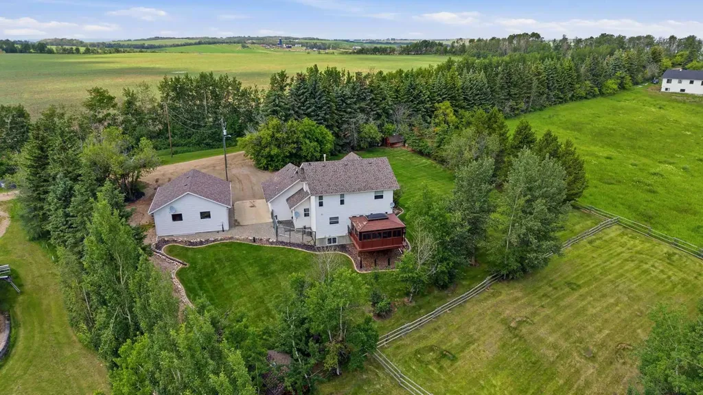26352A Township Road 382 Rural Red Deer County AB T4E 1G6