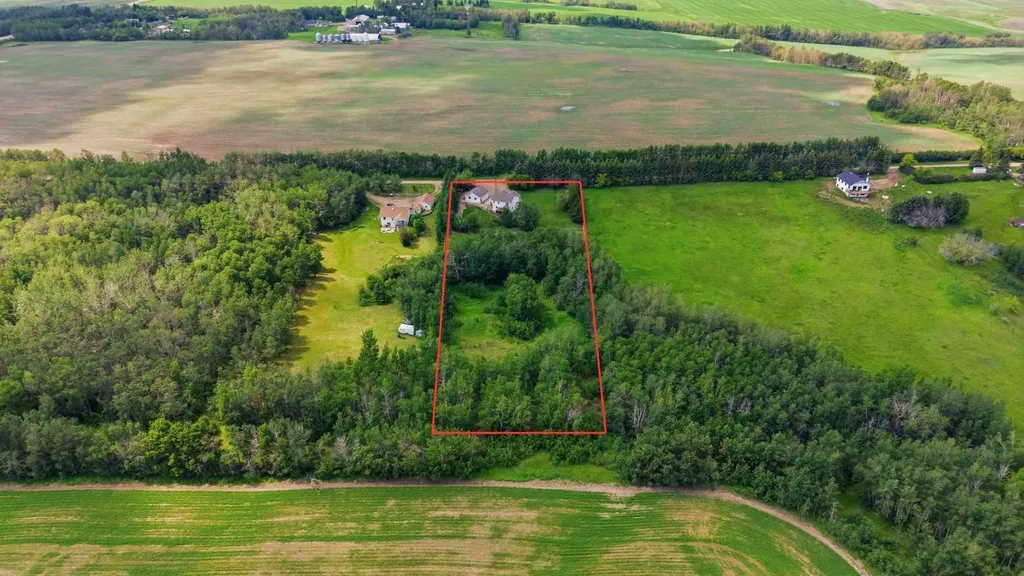 26352A Township Road 382 Rural Red Deer County AB T4E 1G6