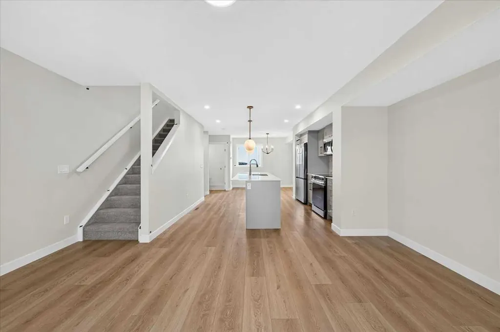 200 Belmont Street SW Calgary AB T2K 6B9