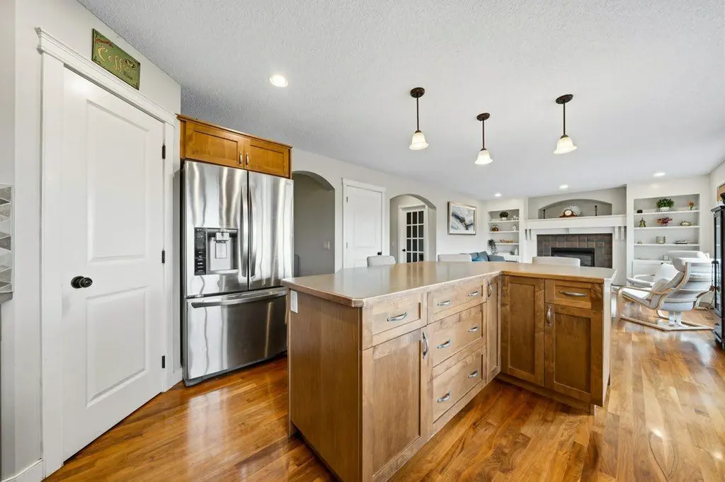 474 Tuscany Ravine Road NW Calgary AB T3L 3B2
