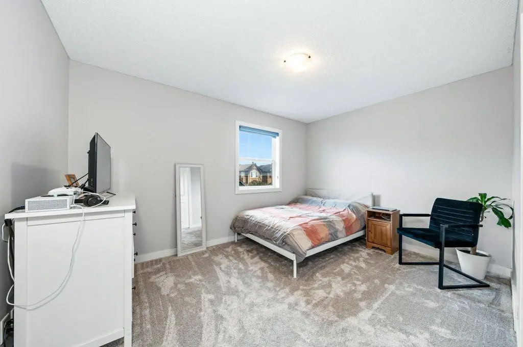 474 Tuscany Ravine Road NW Calgary AB T3L 3B2