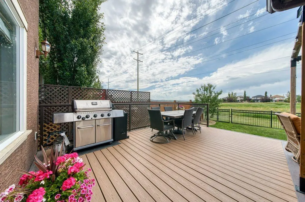 474 Tuscany Ravine Road NW Calgary AB T3L 3B2