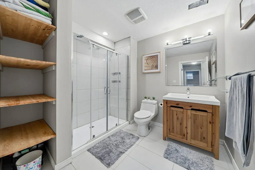 474 Tuscany Ravine Road NW Calgary AB T3L 3B2