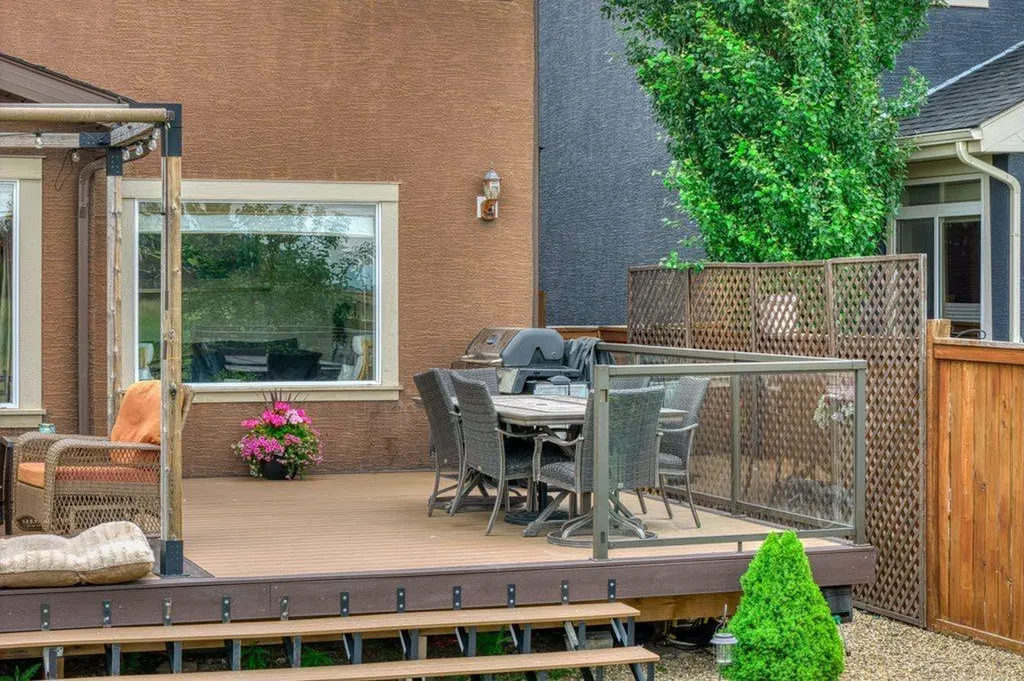474 Tuscany Ravine Road NW Calgary AB T3L 3B2