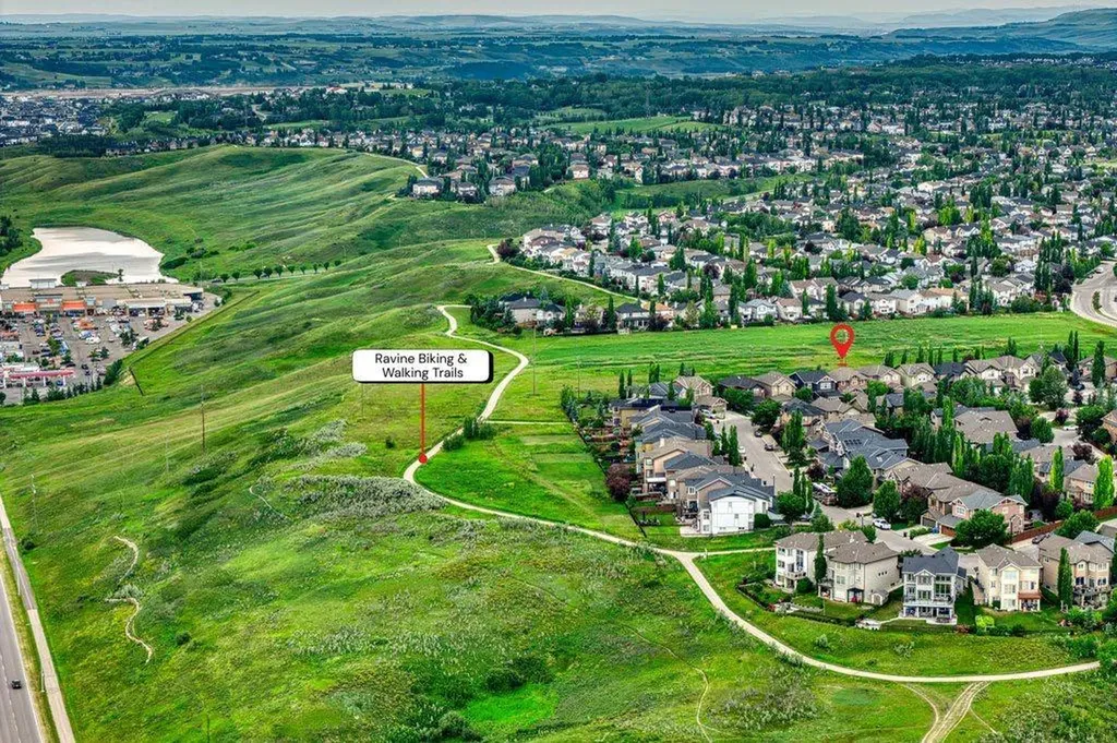 474 Tuscany Ravine Road NW Calgary AB T3L 3B2