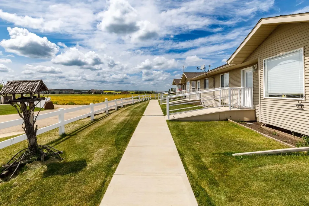 100 Legacy Lane Rimbey AB T0C 2J0