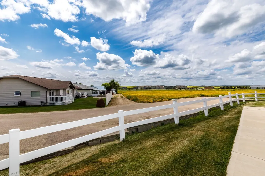 100 Legacy Lane Rimbey AB T0C 2J0