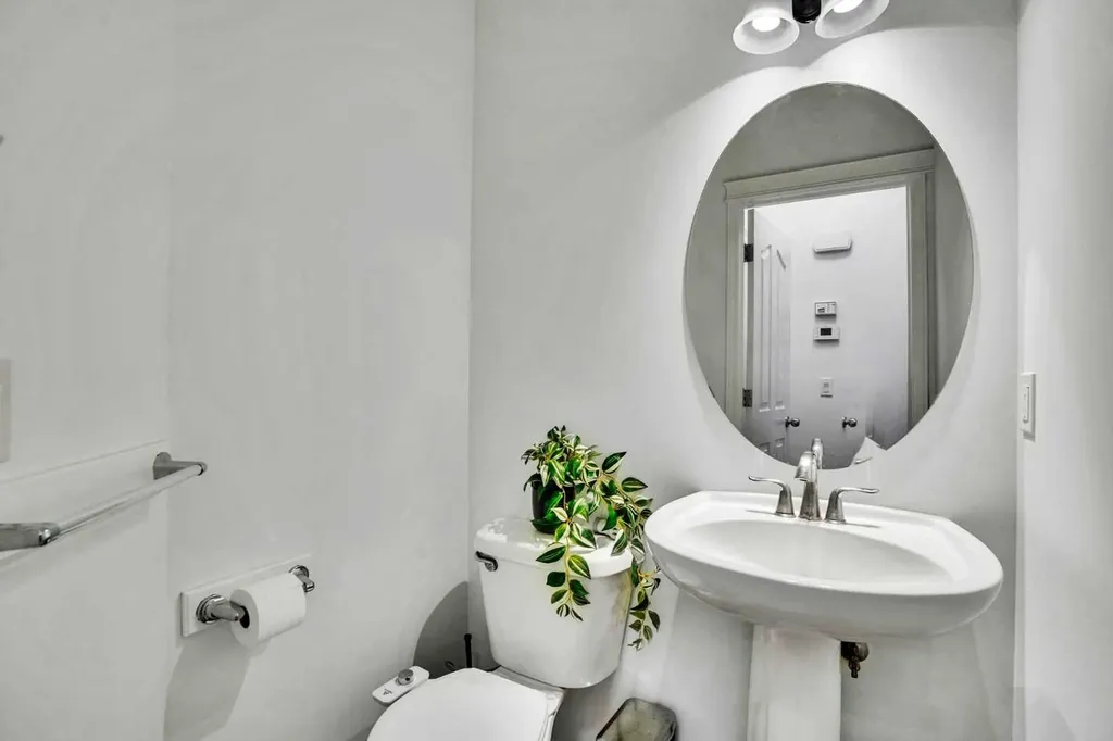 31 Skyview Shores Gardens NE Calgary AB T3N0C6