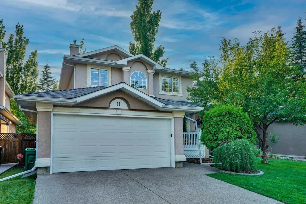 11 Mckenzie Lake View SE Calgary AB T2Z 2T6