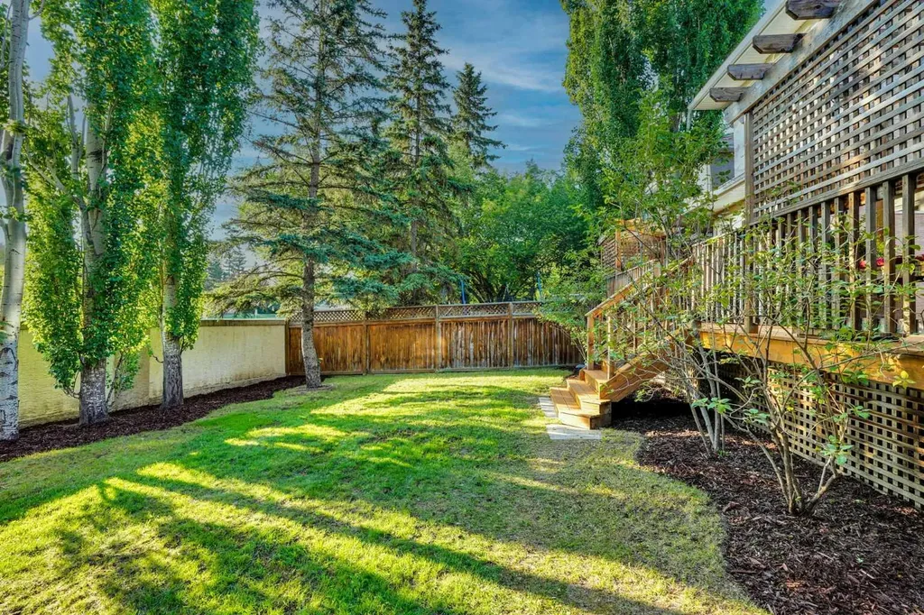 11 Mckenzie Lake View SE Calgary AB T2Z 2T6