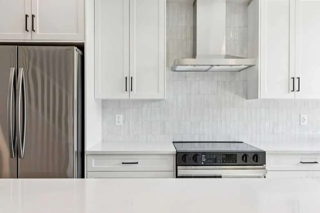 45 Silverton Glen Way SW Calgary AB T2X 5B9