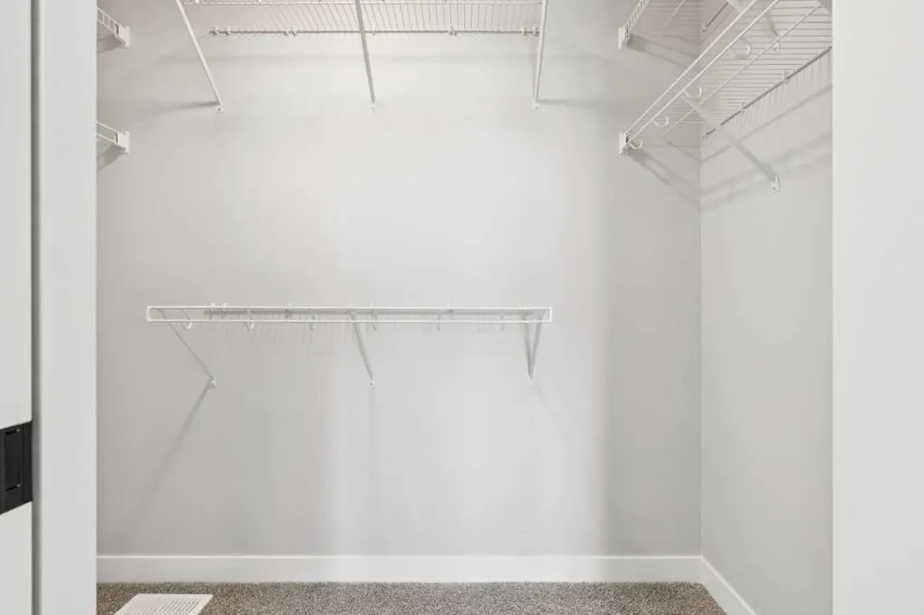 45 Silverton Glen Way SW Calgary AB T2X 5B9