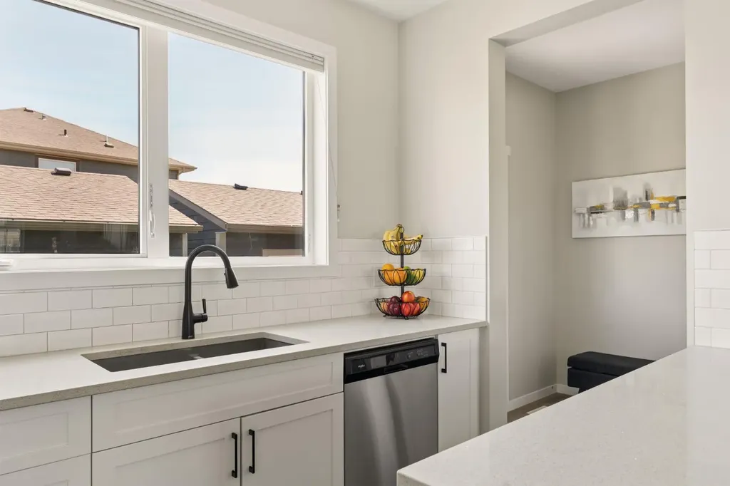 40 Magnolia Parade SE Calgary AB T3M 3E5