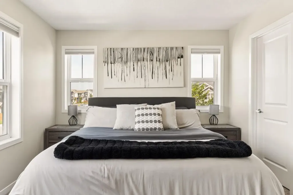 40 Magnolia Parade SE Calgary AB T3M 3E5