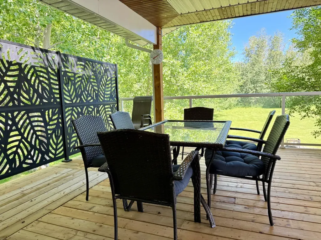 2010 Bayview Drive Lac Des Iles SK S0M 1A0