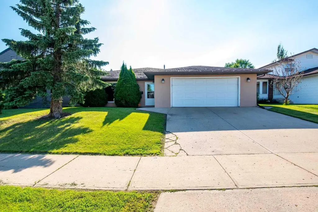 2604 57 A Avenue Lloydminster AB T9V 2M4