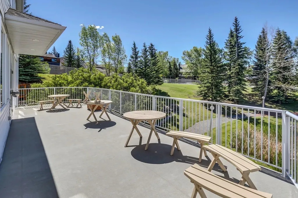 3109 Hawksbrow Point NW Calgary AB T3G 4C9
