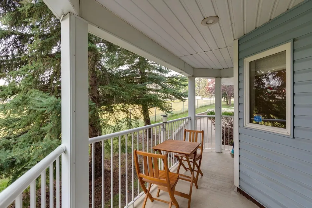 3109 Hawksbrow Point NW Calgary AB T3G 4C9
