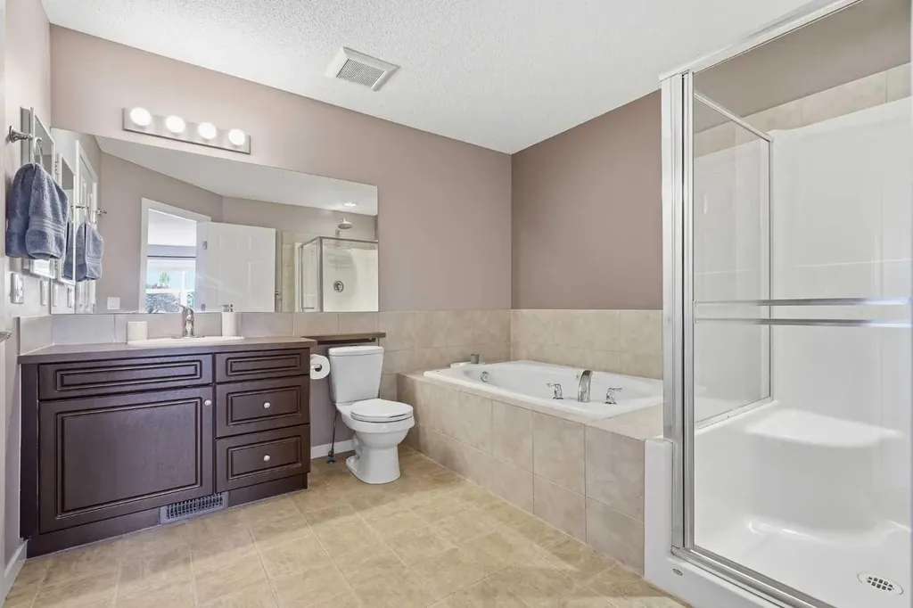 14 River Heights Crescent Cochrane AB T4C 0J3
