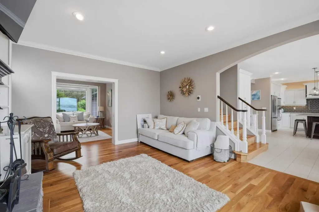 85 Grand Avenue Norglenwold AB T4S 1S5