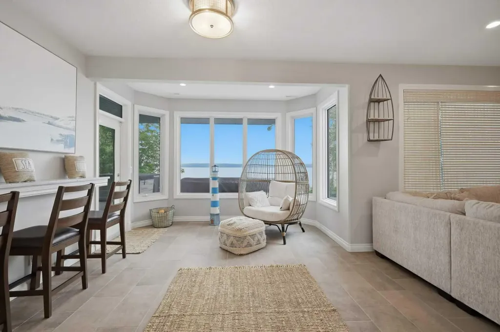 85 Grand Avenue Norglenwold AB T4S 1S5
