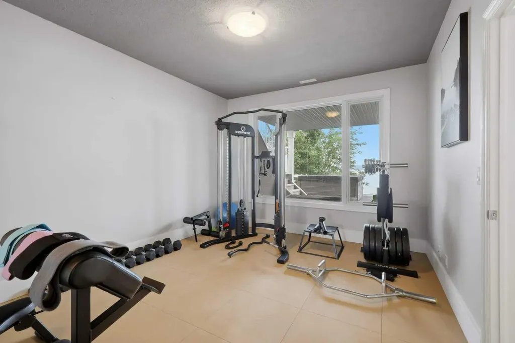 85 Grand Avenue Norglenwold AB T4S 1S5