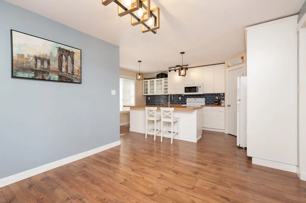 86 Riverstone Boulevard W Lethbridge AB T1K 7X5