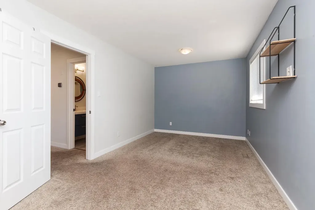 86 Riverstone Boulevard W Lethbridge AB T1K 7X5