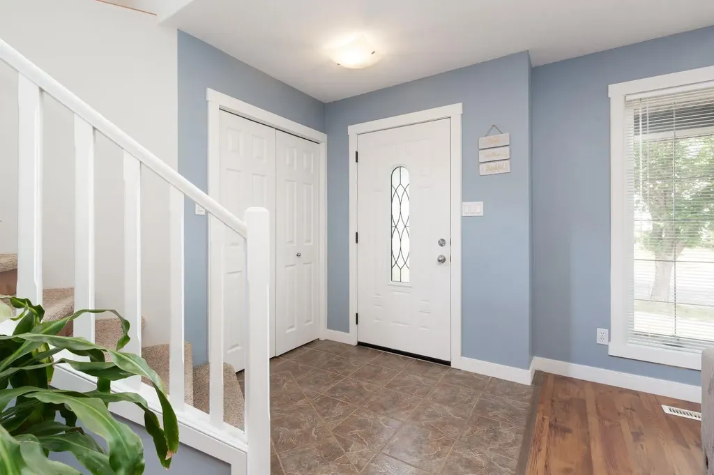 86 Riverstone Boulevard W Lethbridge AB T1K 7X5