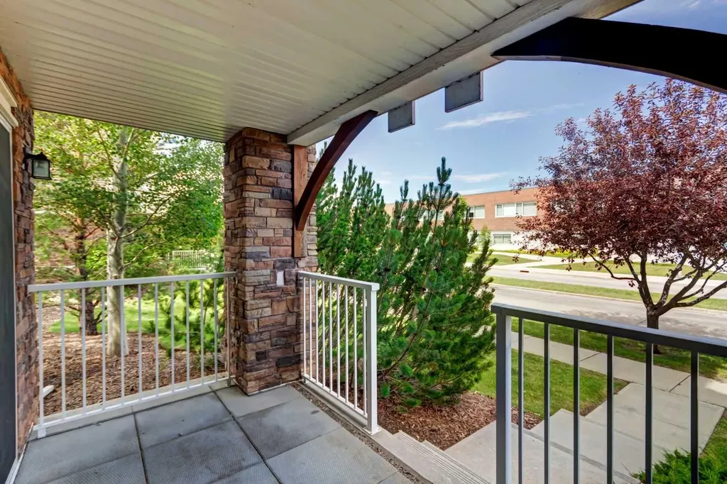 304 Cranberry Park SE Calgary AB T3M 1W2