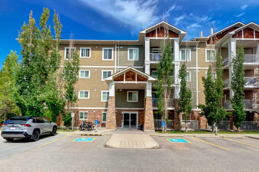304 Cranberry Park SE Calgary AB T3M 1W2