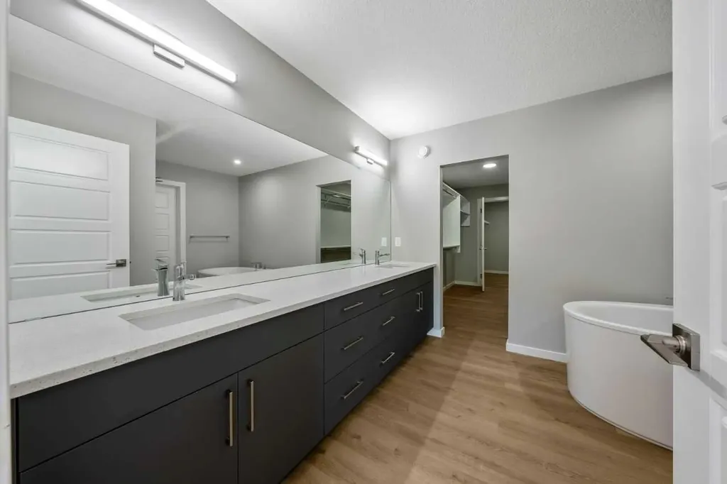 56 Osprey Hill Place SW Calgary AB T3B6R9