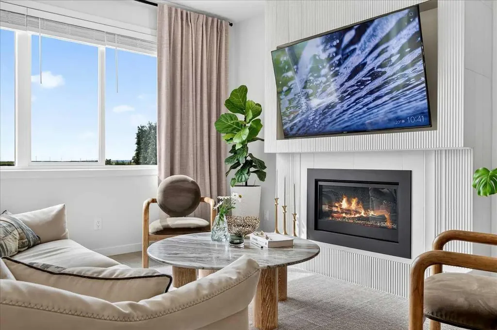 90 Savoy Landing SE Calgary AB T2S 0G6