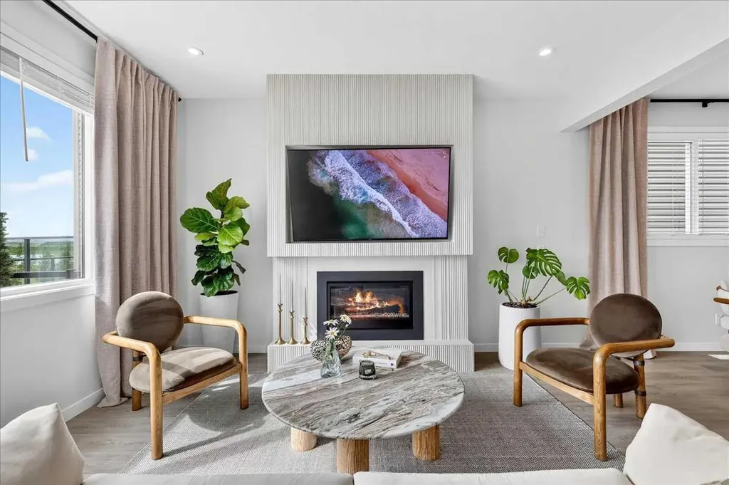 90 Savoy Landing SE Calgary AB T2S 0G6