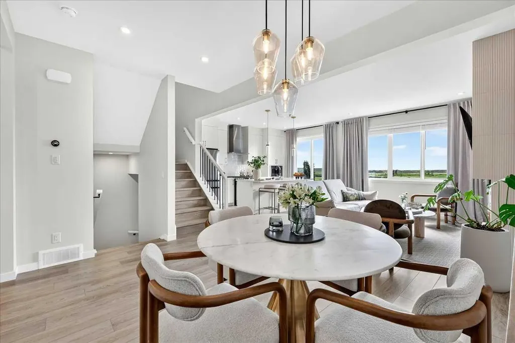 90 Savoy Landing SE Calgary AB T2S 0G6