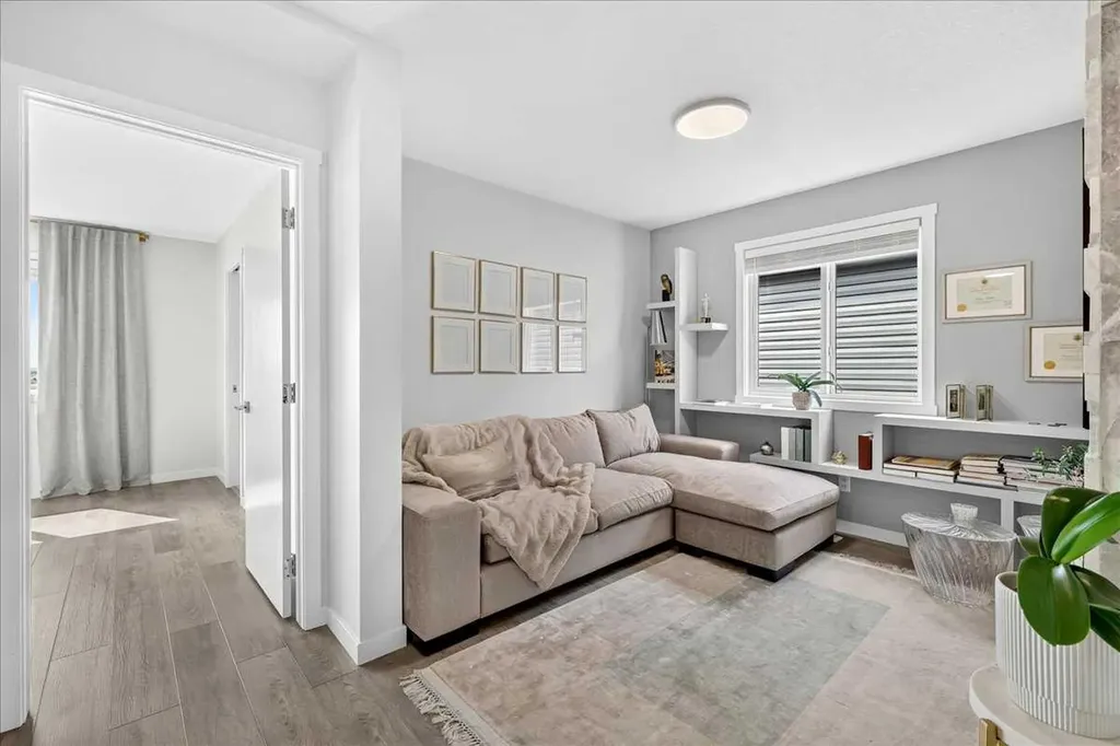 90 Savoy Landing SE Calgary AB T2S 0G6