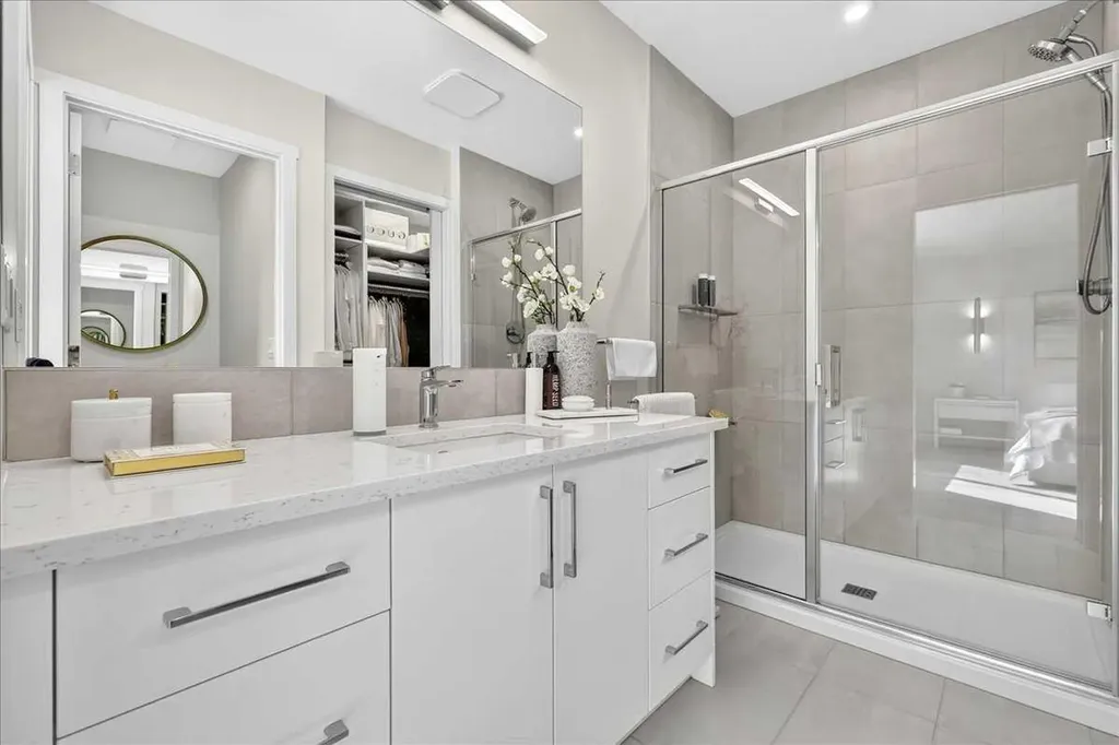 90 Savoy Landing SE Calgary AB T2S 0G6