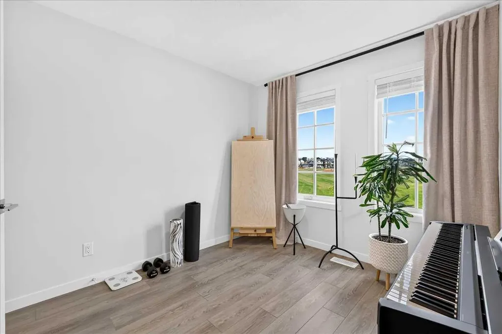 90 Savoy Landing SE Calgary AB T2S 0G6