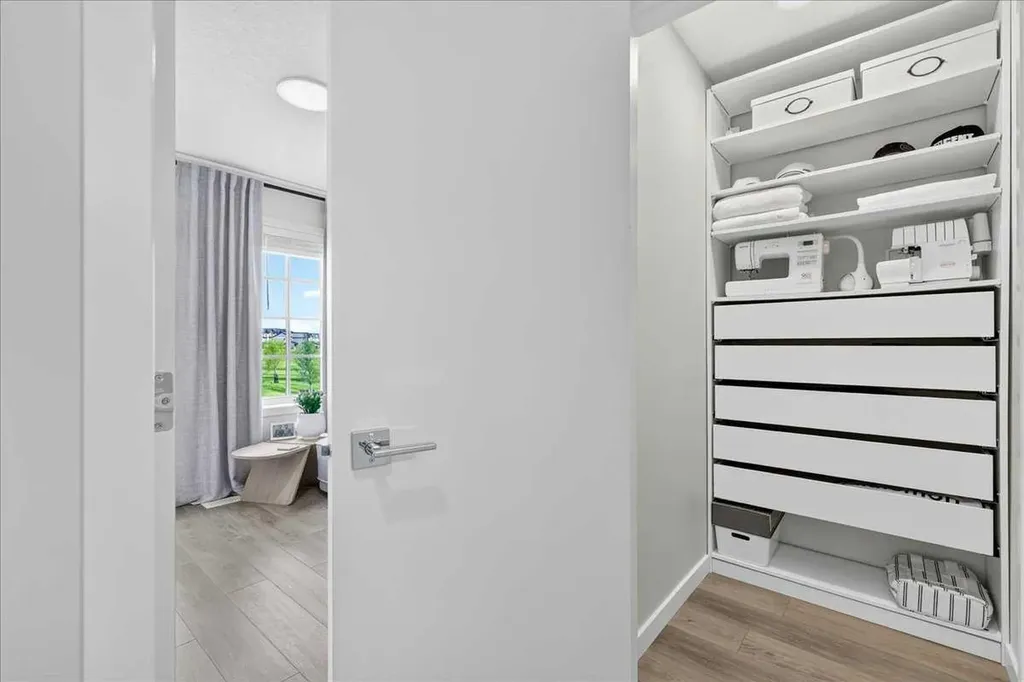 90 Savoy Landing SE Calgary AB T2S 0G6