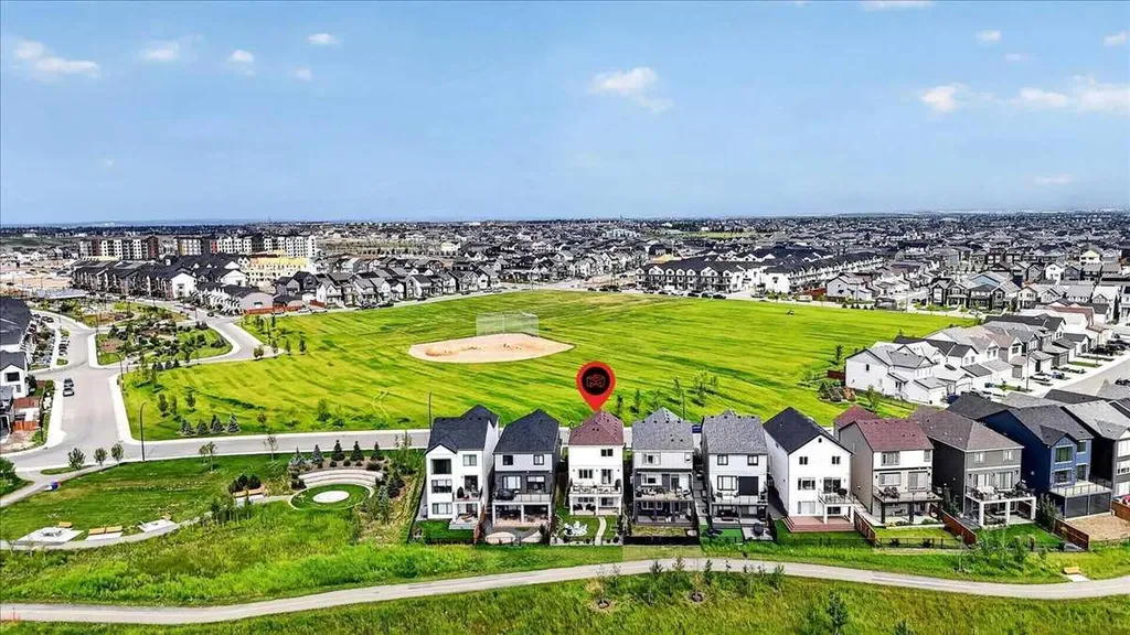 90 Savoy Landing SE Calgary AB T2S 0G6