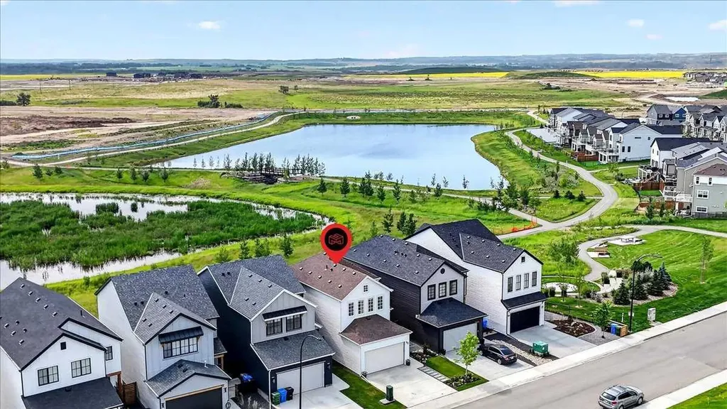 90 Savoy Landing SE Calgary AB T2S 0G6